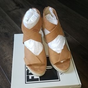 Frye Roberta Strap Wedge